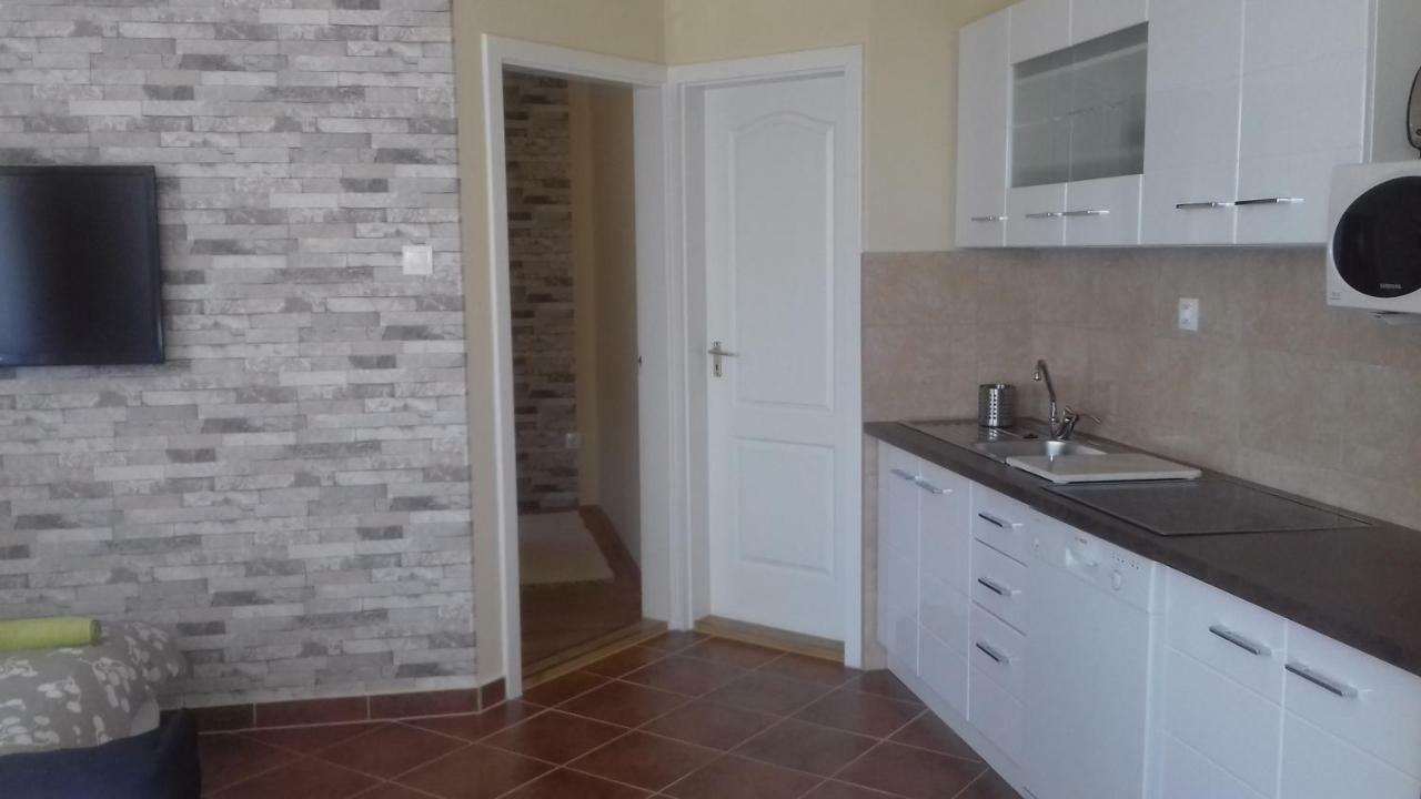 Benelise Apartman Hévíz Екстериор снимка